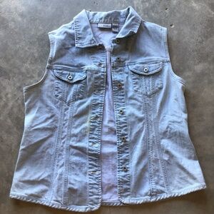 No sleeve jean jacket